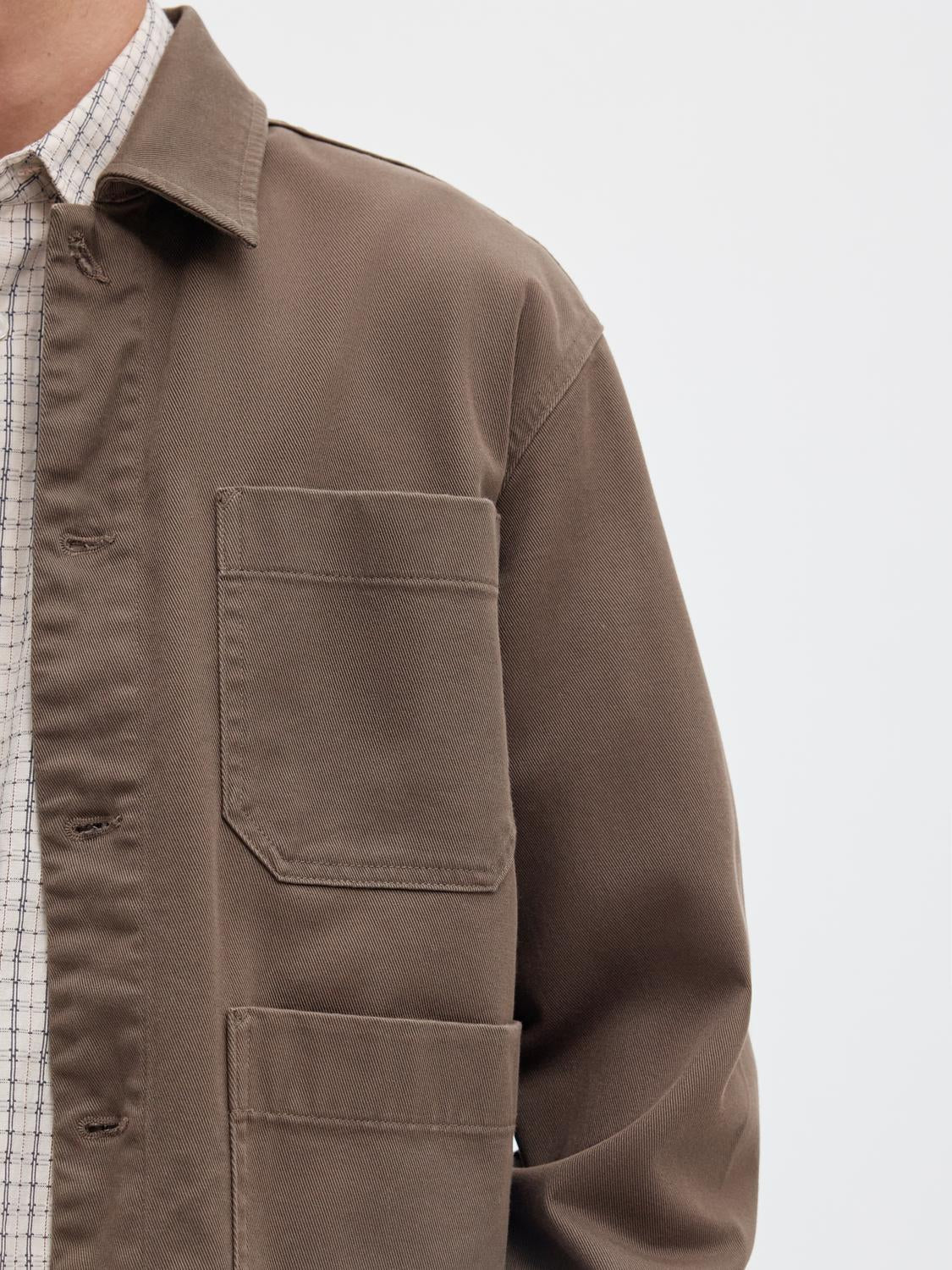 model_shot-detail